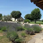 Les Jardins De Bouteille Semesterbostad *