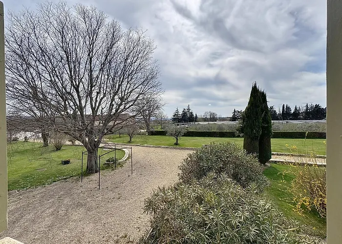 بيت للعطل Les Jardins De Bouteille *