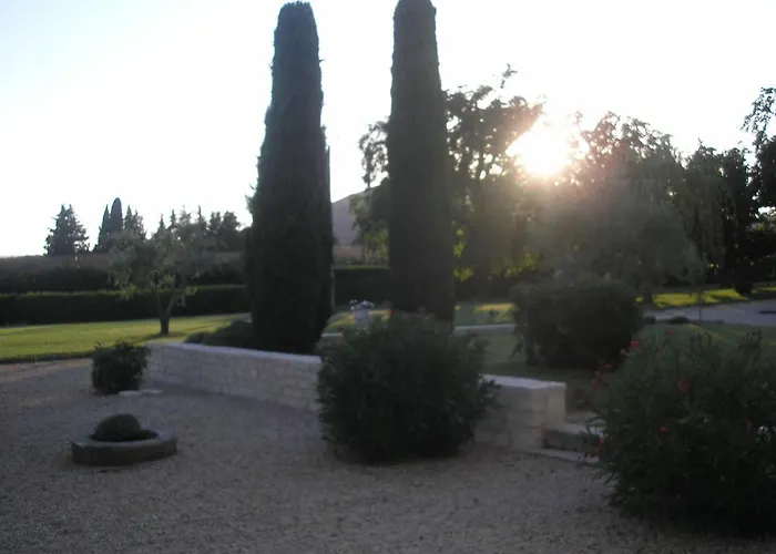 بيت للعطل Les Jardins De Bouteille *