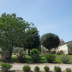 Les Jardins De Bouteille *