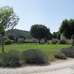 Les Jardins De Bouteille Hébergement de vacances
