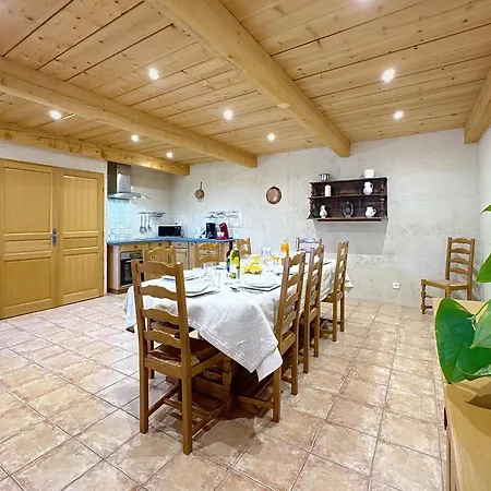 Holiday home Les Jardins De Bouteille Manosque