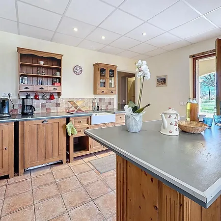 Les Jardins De Bouteille Holiday home