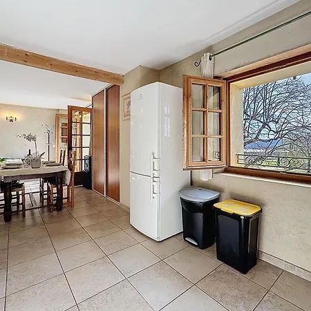 Les Jardins De Bouteille Holiday home