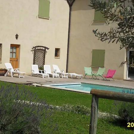 Les Jardins De Bouteille Holiday home