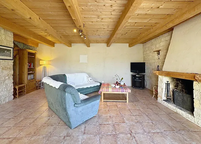 Les Jardins De Bouteille Hébergement de vacances