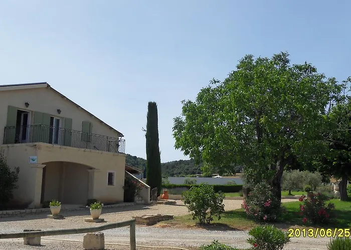 Les Jardins De Bouteille *