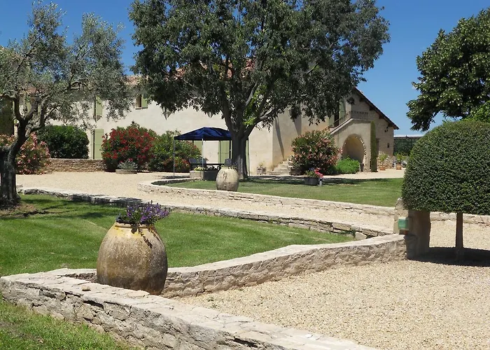 Les Jardins De Bouteille